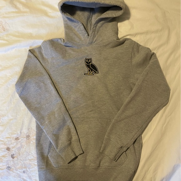 OVO Drakes October’s Very Own Mini OG Owl Hoodie Grey - Picture 2 of 9